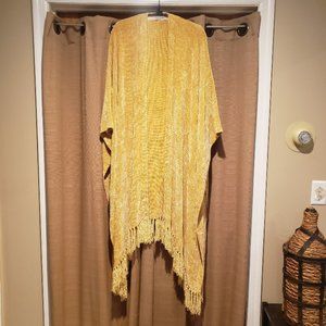 CHURCHILL HANDWOVEN Chenille Cape with Fringe